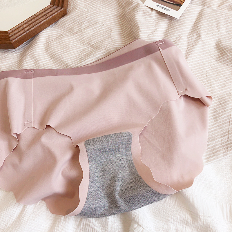 Slip intimo leggero e conforte - Wirefree Bra Comfort recensione e prezzo